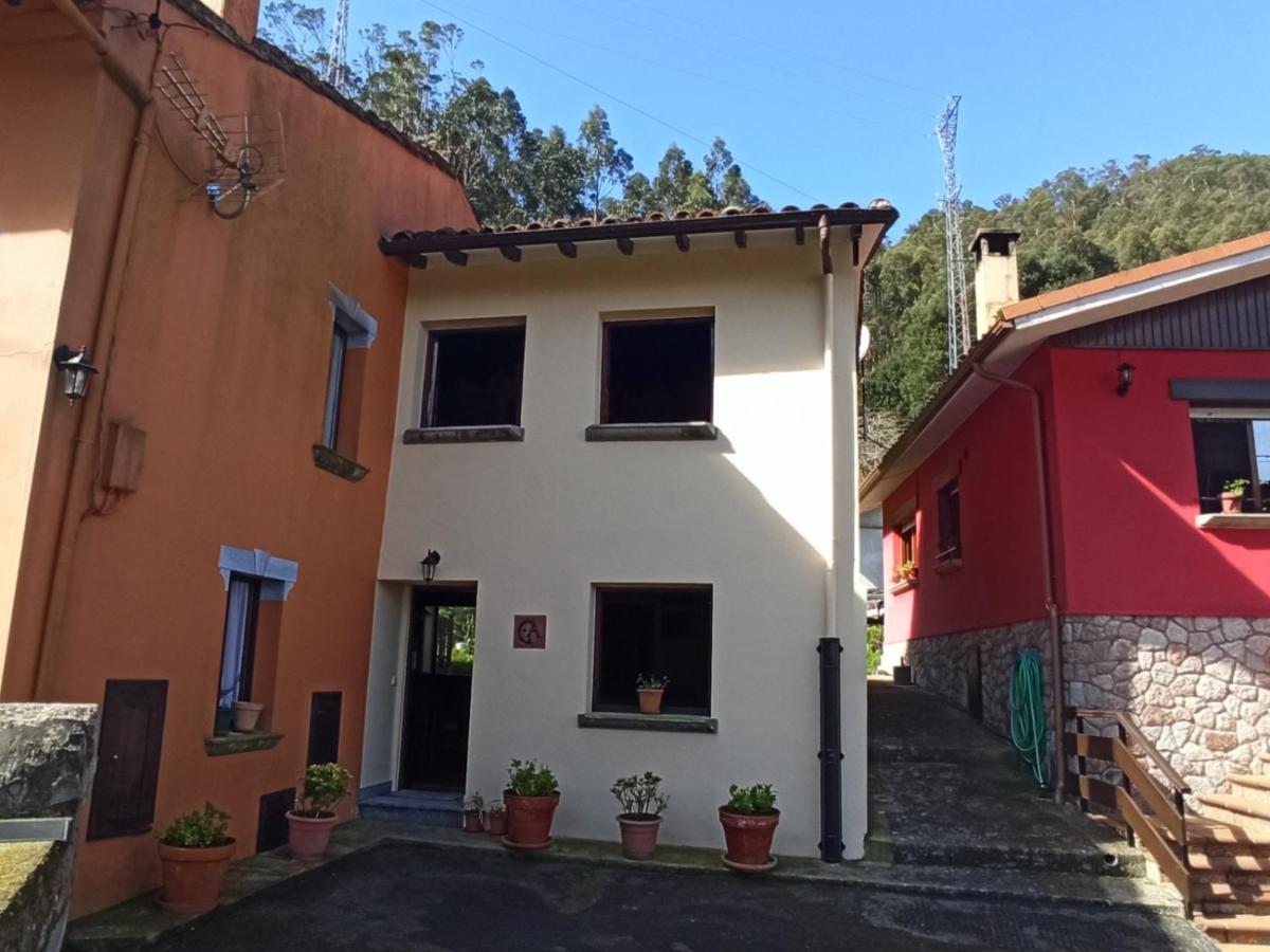 Holiday home Ereba, Casa En Nueva A 3 Km De La Playa Ca-33-as Llanes